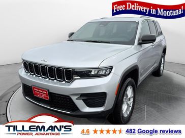 New 2026 Jeep Grand Cherokee Laredo X 4x4