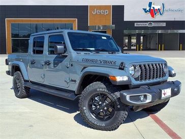 New 2025 Jeep Gladiator High Tide