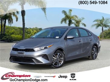 Used 2023 Kia Forte LXS IVT