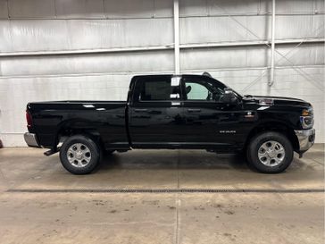 New 2026 RAM 2500 Big Horn Crew Cab 4x4 6'4' Box