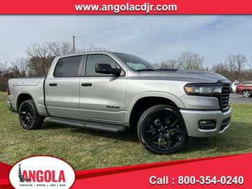 2025 RAM 1500 Laramie Crew Cab 4x4 5'7' Box