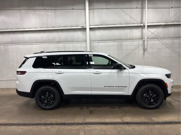 New 2025 Jeep Grand Cherokee L Altitude X 4x4