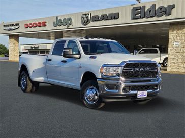 2024 RAM 3500 Tradesman Crew Cab 4x4 8' Box