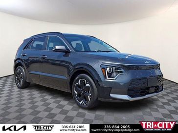 Used 2023 Kia Niro EV Wind