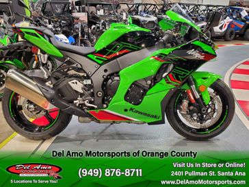 2024 Kawasaki ZX1002LRFAL-GN1  in a LIME GREEN/EBONY exterior color. Del Amo Motorsports of Orange County (949) 416-2102 delamomotorsports.com 