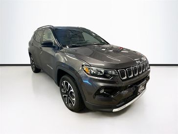 2024 Jeep Compass Limited 4x4 in a Gray exterior color and Blackinterior. Sheridan Motors Auto (307) 218-2217 sheridanmotors.com 