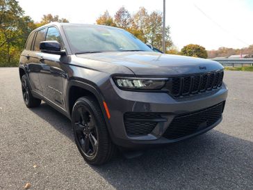 2025 Jeep Grand Cherokee Altitude 4x4