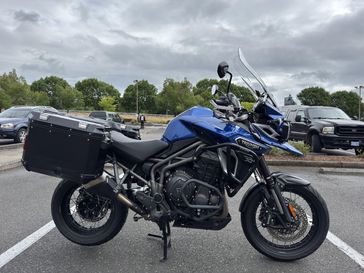 2017 Triumph Explorer XCx LRH 