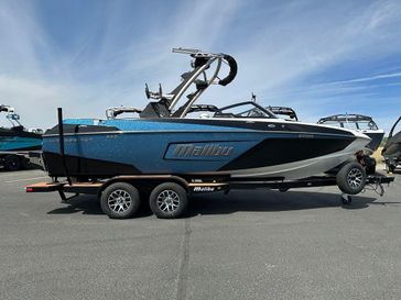 2022 Malibu Boats 22 LSV 
