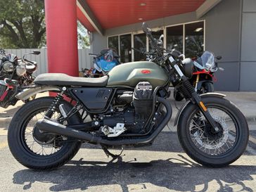 2020 Moto Guzzi V7 III Rough