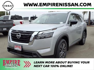 2025 Nissan Pathfinder S