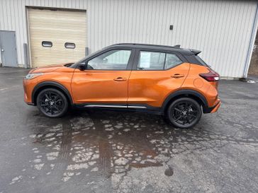 2021 Nissan Kicks SR