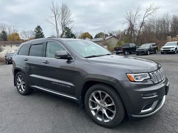 2020 Jeep Grand Cherokee Summit