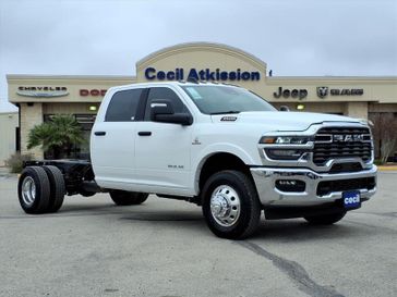 New 2026 RAM 3500 Big Horn Crew Cab Chassis 4x4 60' Ca