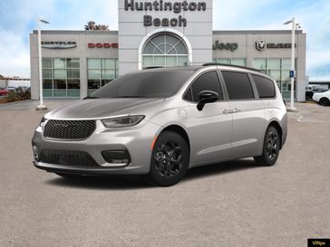 2025 Chrysler Pacifica Hybrid Select Premium S