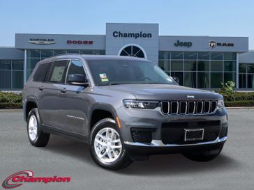 2025 Jeep Grand Cherokee L Laredo 4x2