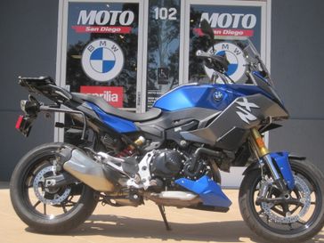 2023 BMW F 900 XR 
