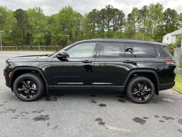 2024 Jeep Grand Cherokee L Limited 4x2