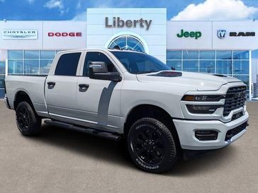 New 2026 RAM 2500 Black Express Crew Cab 4x4 6'4' Box