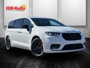 2024 Chrysler Pacifica Plug-in Hybrid S Appearance in a Bright White Clear Coat exterior color. Hill-Kelly Dodge (850) 786-2130 hillkellydodge.com 