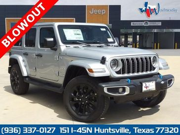 2024 Jeep Wrangler 4-door Sahara 4xe