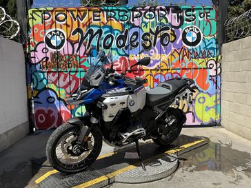 New 2025 BMW R 1300 GS Adventure 