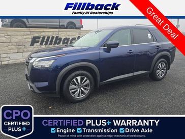 Used 2023 Nissan Pathfinder SL
