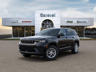 New 2026 Jeep Grand Cherokee Laredo 4x4