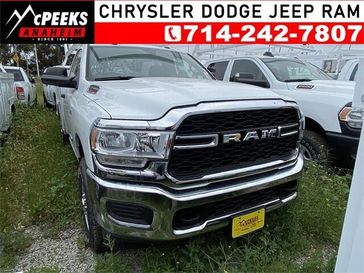 2022 RAM 2500 Tradesman Regular Cab 4x4 8' Box