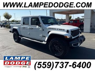 New 2025 Jeep Gladiator High Tide 4x4