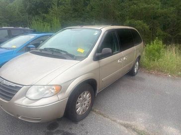 Used 2006 Chrysler Town & Country LX