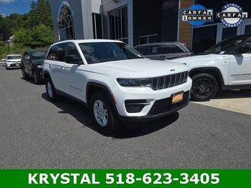 Used 2023 Jeep Grand Cherokee Laredo