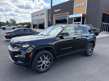 Used 2024 Jeep Grand Cherokee Limited