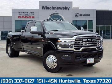 2025 RAM 3500 Limited Longhorn Crew Cab 4x4 8' Box