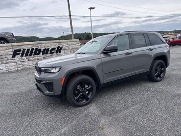 New 2027 Jeep Grand Cherokee Limited