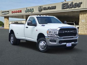 2024 RAM 3500 Tradesman Regular Cab 4x4 8' Box