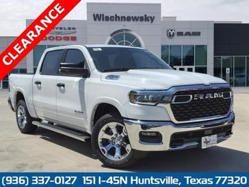 2025 RAM 1500 Lone Star Crew Cab 4x4 5'7' Box