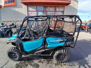 New 2025 Honda PIONEER 10005 DELUXE 