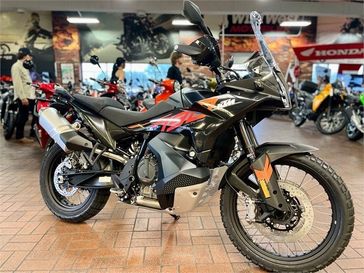 2024 KTM 790 ADVENTURE