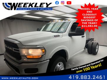 2024 RAM 3500 Tradesman Chassis Regular Cab 4x4 60' Ca