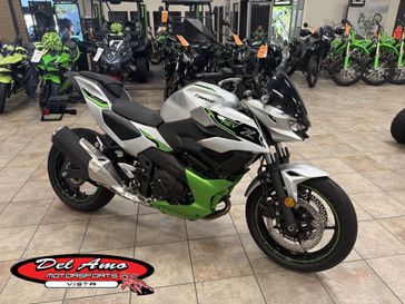 New 2024 Kawasaki Z7 HYBRID ABS 