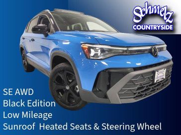 Used 2025 Volkswagen Taos SE Black AWD w/Sunroof