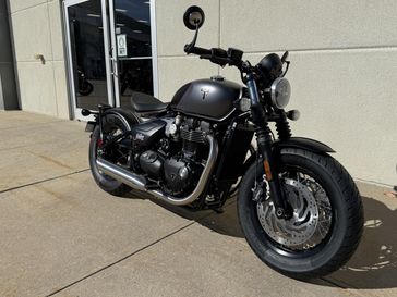2027 Triumph BONNEVILLE BOBBER