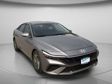 Used 2024 Hyundai Elantra SEL