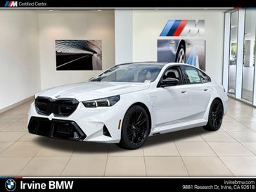 Alpine White