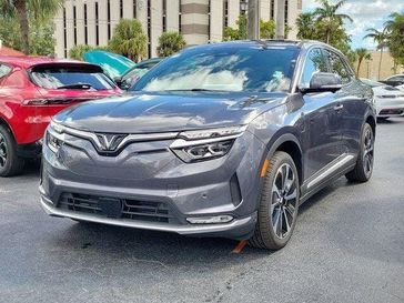 2025 VinFast VF 8 Eco AWD 87.7 kWh