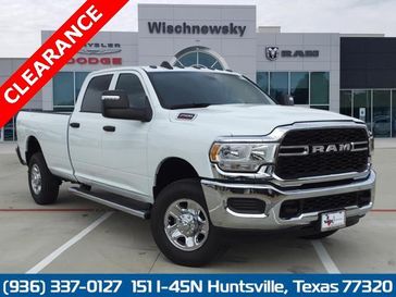 2024 RAM 2500 Tradesman Crew Cab 4x4 8' Box