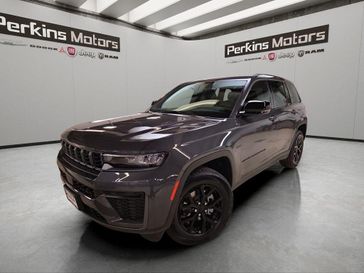 New 2026 Jeep Grand Cherokee Laredo