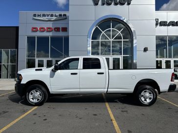 2024 RAM 2500 Tradesman Crew Cab 4x4 8' Box