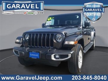 Used 2022 Jeep Gladiator Sport